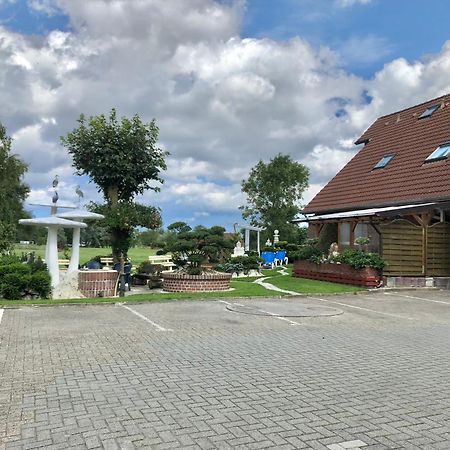 Garni Hotel-Pension Holum Neuharlingersiel Eksteriør bilde