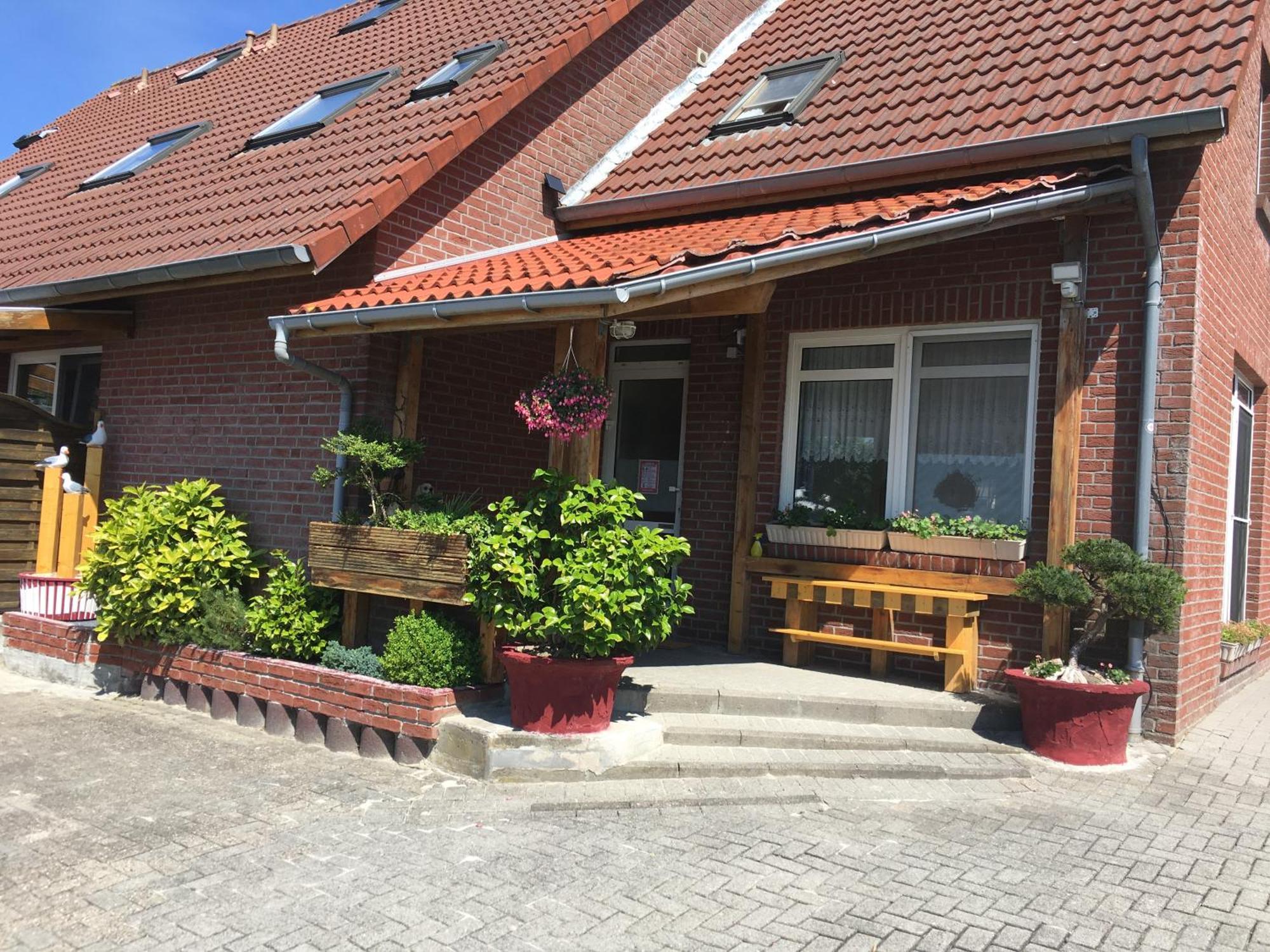Garni Hotel-Pension Holum Neuharlingersiel Eksteriør bilde